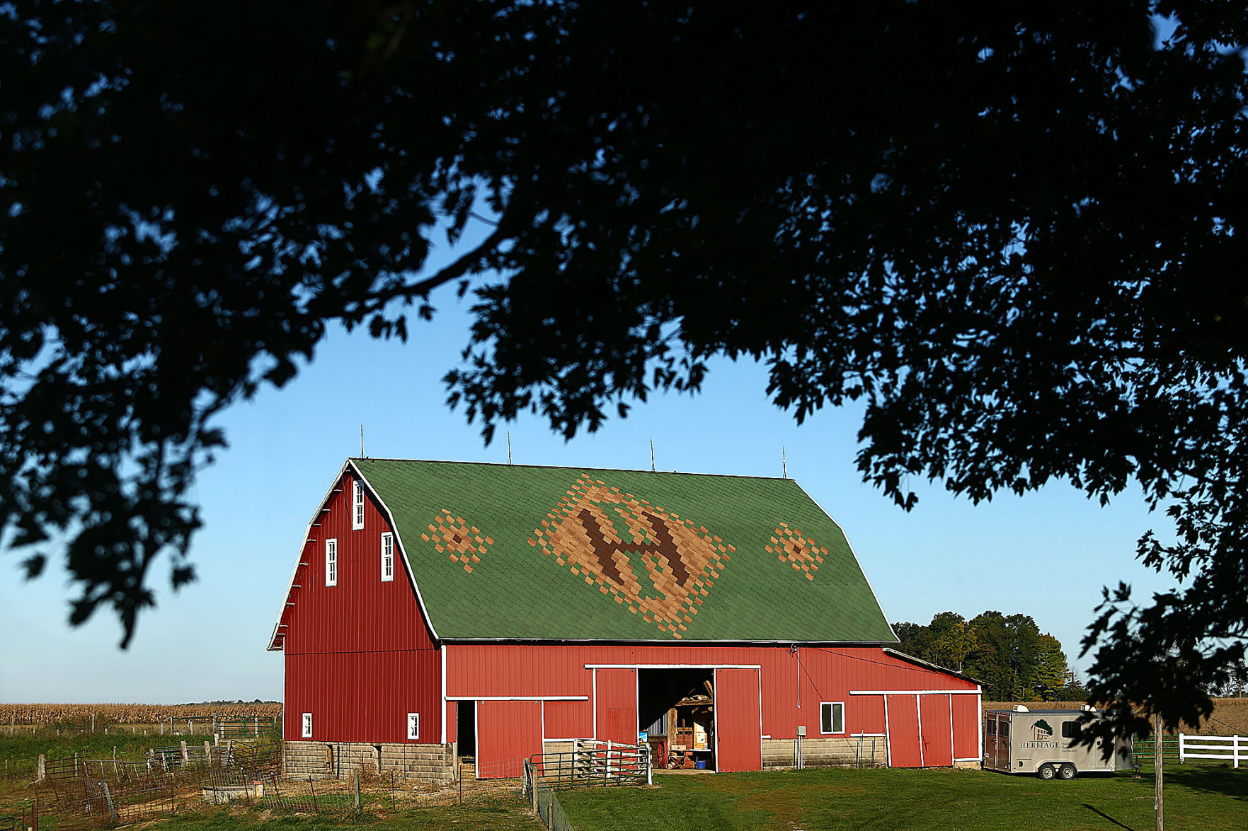 Bicentennial barn